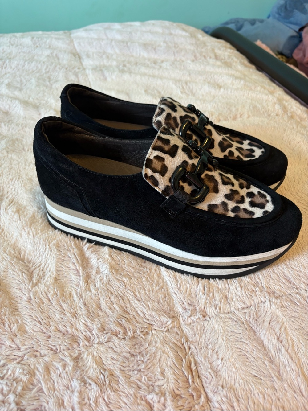 Softwaves Alina platform leopard print loafers